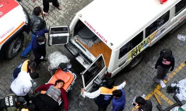 Bolivia: once muertos tras choque de furgoneta conducida por un menor - OviedoPress