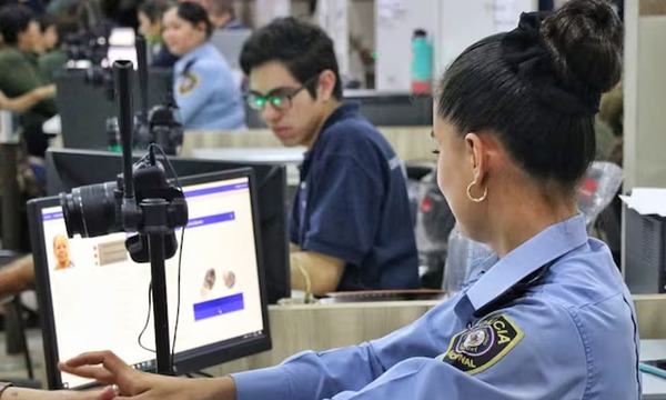 Identificaciones habilita pagos por POS y QR para agilizar la atención al público - OviedoPress