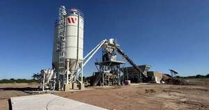 Diario HOY | Día histórico: inician pruebas de primera ruta de hormigón del país