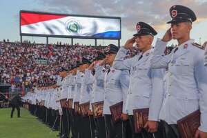 Militares y policías no acompañan la reforma de la Caja Fiscal  - Nacionales - ABC Color