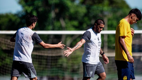 Olimpia golea en el segundo amistoso ante Trinidense