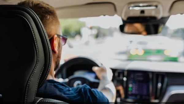 Auge de conductores de apps como respuesta a la subocupación