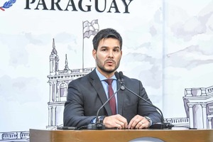 Gutiérrez responde a críticas contra el Gobierno