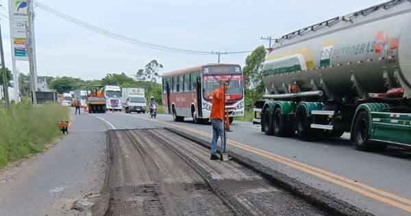 Diario HOY | Intensifican trabajos en tramos críticos de la Ruta PY01, entre Ypané y Quiindy