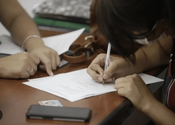 Justicia autoriza suprimir apellido paterno por abandono