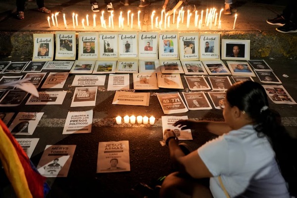 Instalaron campamentos frente a las cárceles de Venezuela exigiendo la pronta liberación de todos los presos políticos - ADN Digital