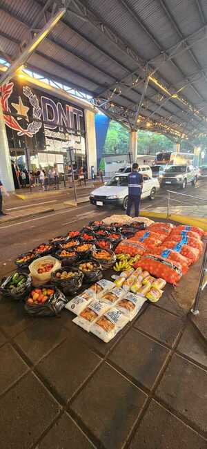 Incautan mercaderías en el Puente de la Amistad: DNIT