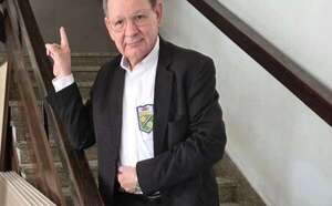 Carlos Martini vuelve al Cristo Rey luego de 50 años y este fue el motivo - Gente - ABC Color