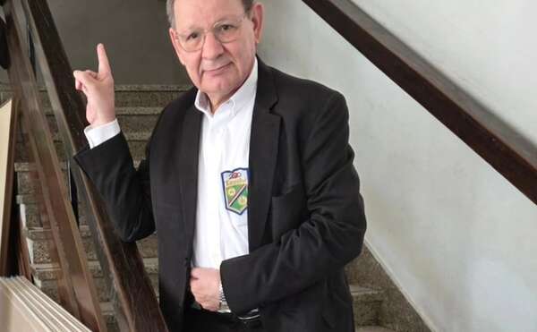 Carlos Martini vuelve al Cristo Rey luego de 50 años y este fue el motivo - Gente - ABC Color