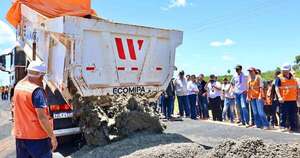 La Nación / Gobierno marca un hito de soberanía industrial con primer vertido de concreto en la ruta PY05