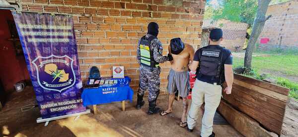 ALLANAMIENTO EN CAMBYRETÁ TERMINA CON DETENCIÓN E INCAUTACIÓN DE DROGAS, DINERO Y MUNICIONES