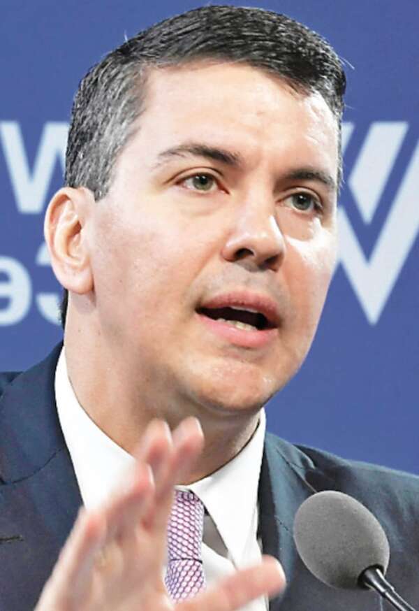 Senabico y Juventud registran aumentos  de más del 300% en viáticos y pasajes - Política - ABC Color