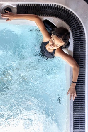 Saunas y agua fría: Beneficios y riesgos de las terapias