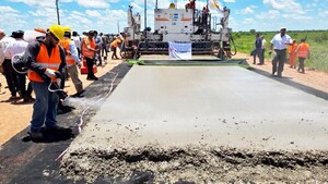 Pavimentan por primera vez tramo Concepción-Pozo Colorado