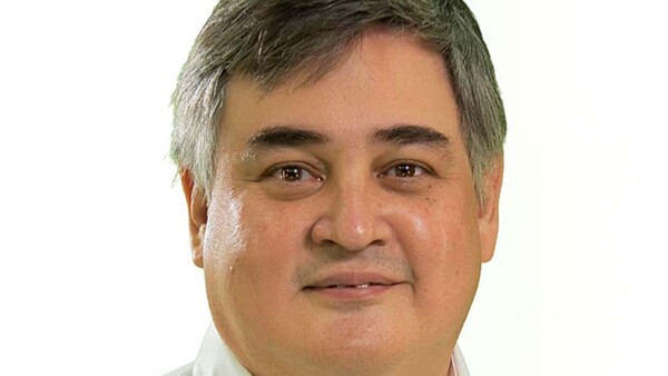 Se registran varios viajes en medio del receso parlamentario