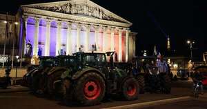 La Nación / El primer ministro francés anuncia una “ley de emergencia” para calmar la ira agrícola