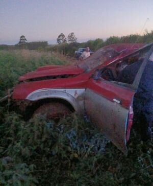 Vuelco de camioneta deja una víctima fatal en la localidad de La Paz