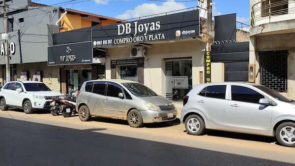 Video: imputan al asaltante que fue reducido a pedradas en Luque - Policiales - ABC Color