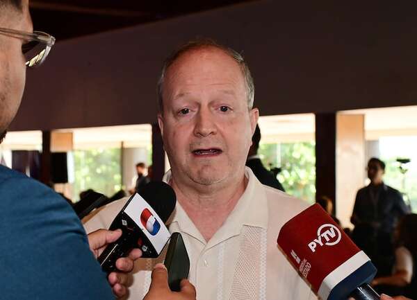 Reforma de la Caja Fiscal: ministro pide repensar a quienes tienen “beneficios únicos” - Economía - ABC Color