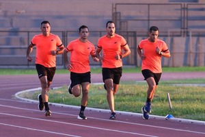 Intensa prueba física para los árbitros