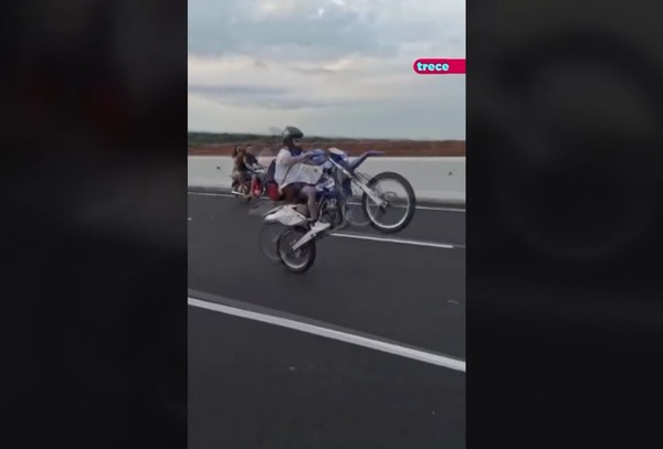 Puente Héroes del Chaco es utilizado como pista de carreras clandestinas | Unicanal