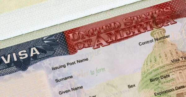 Diario HOY | EEUU congela tramitación de visas de inmigrante para 75 países