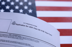 EE.UU. congela visas de inmigrante para 75 países