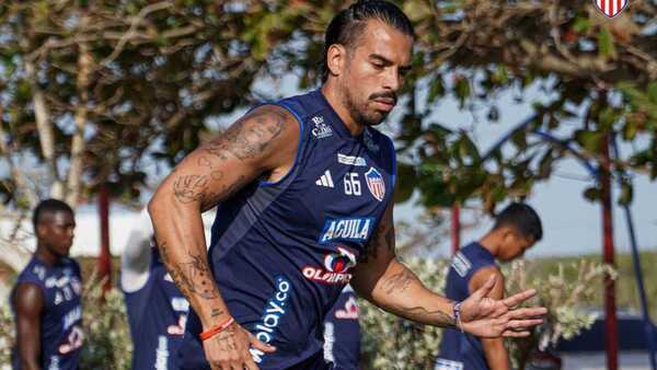 Javier Báez es un pedido de César Farías en Barcelona de Ecuador