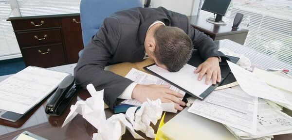 Depresión laboral, una condición que afecta a miles de trabajadores - trece