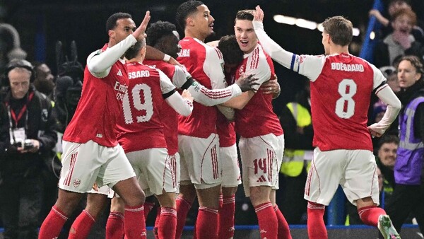 Arsenal se impone al Chelsea en la ida