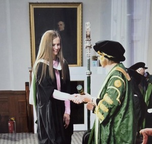 Paraguaya culminó maestría como becaria en Reino Unido con la más alta calificación - ADN Digital