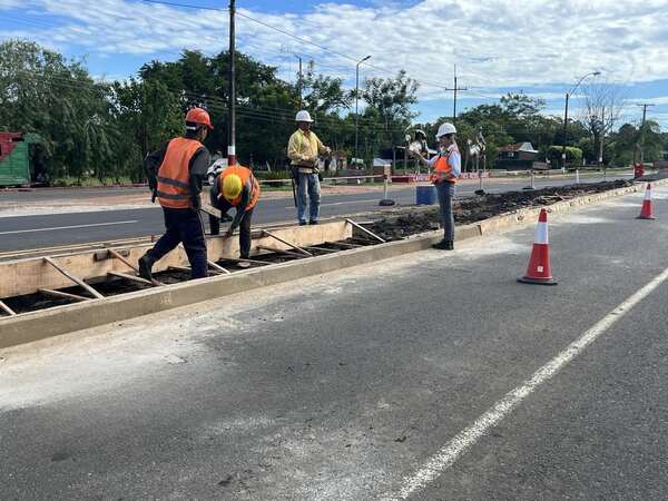 Firman contrato para modernizar 151 km de la Ruta PY08