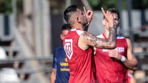 Luqueño y San Lorenzo se miden en intenso amistoso