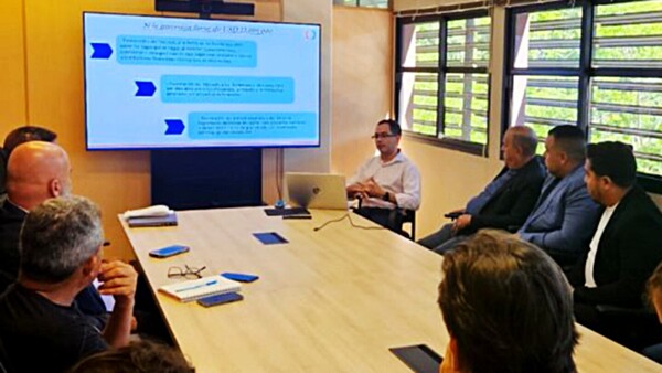 Empresarios brasileños muestran interés en invertir en infraestructura y servicios