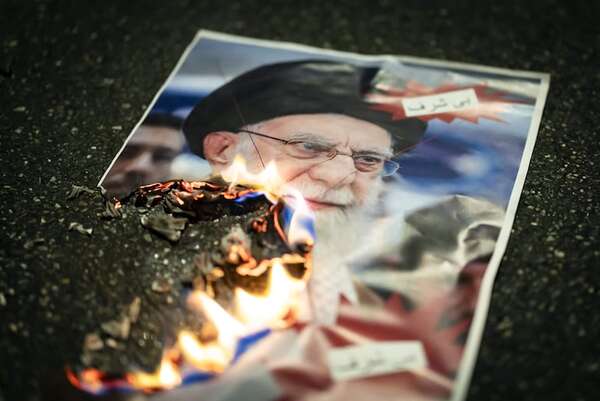 Irán cumple una semana desconectado del internet global para detener las protestas  - Mundo - ABC Color