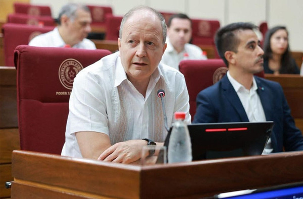 Caja Fiscal: Gobierno advierte que IVA subiría a 14% de prosperar propuesta docente