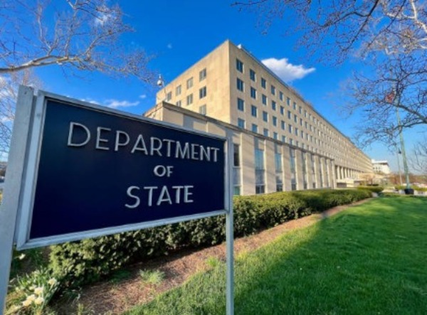 El «filtro de autosuficiencia»: Argumento principal de Trump para suspender visas de inmigrante