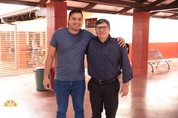 Denuncian uso de cargos municipales como moneda política en Ciudad del Este - ADN Digital