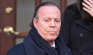 Julio Iglesias rompe el silencio tras denuncias de abuso y anuncia la preparación de su defensa - OviedoPress