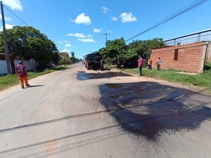 Continúan los trabajos de bacheo en la calle Padre Queiroz Candia - Concepción al Día