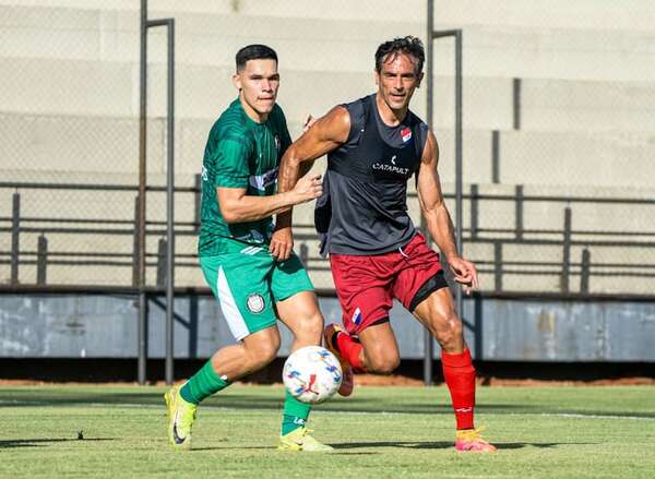Nacional se pasea en el amistoso ante Rubio Ñu, al que le hizo ¡10 goles! - Fútbol - ABC Color