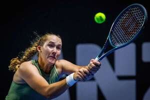 Andreeva avanza en una jornada con sorpresas - Tenis - ABC Color