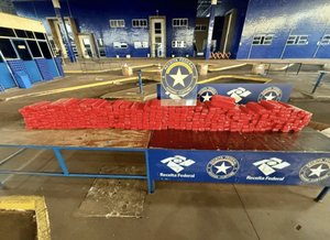 Incautan 180 kg de droga en el Puente de la Amistad