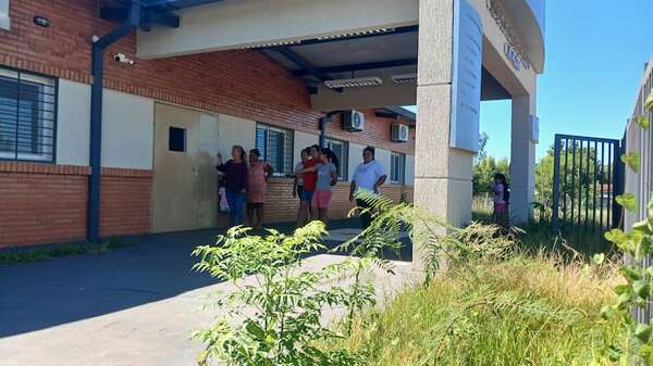 USF construida por Itaipú por G. 1.930 millones se encuentra abandonada en Coronel Oviedo - Nacionales - ABC Color