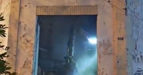 La Nación / Intendente de Asunción denuncia ante Fiscalía demolición de casona histórica: “hacen lo que quieren”, dijo