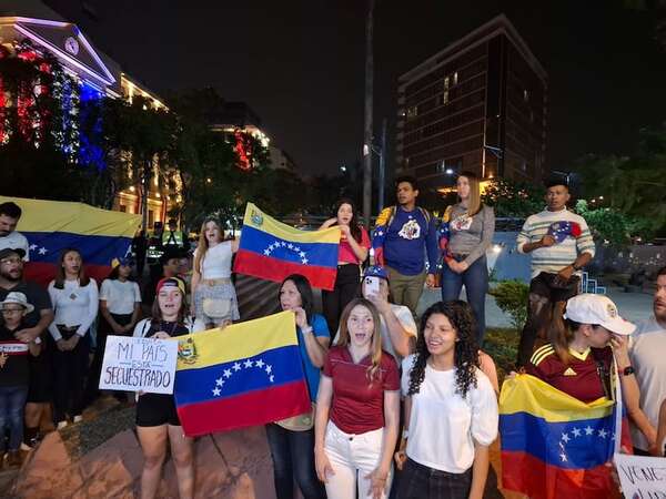 ¡Atención venezolanos! Estos son los nuevos requisitos para ingresar y residir en Paraguay - Nacionales - ABC Color