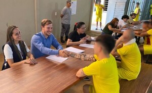 Avanza proceso de reinserción laboral en la cárcel de Minga Guazú