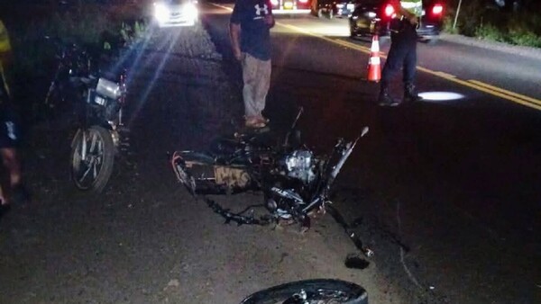 Intentó adelantarse a un bus y mató a un motociclista en Itapúa