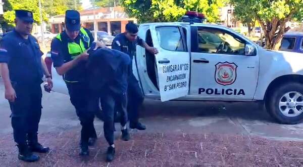 AUDIO: Intento de feminicidio: apuñaló a su expareja y huyó con sus dos hijos - Periodísticamente - ABC Color