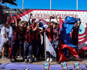 Escuela de Fútbol de la Fundación CCP brilla en Mar de Plata - Fútbol - ABC Color
